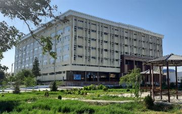 В одном из институтов Бухары выявили финансовые нарушения на 4 млрд сумов