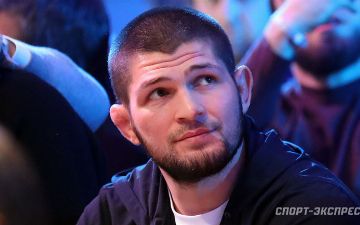 Нурмагомедов выполнил желание 66-летней фанатки