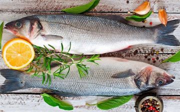 Диетолог назвала виды рыб, которые помогут прожить дольше