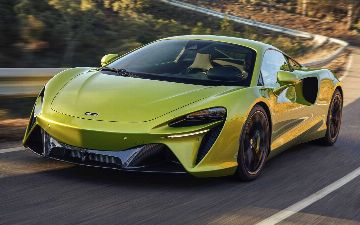 McLaren выпустил новый суперкар