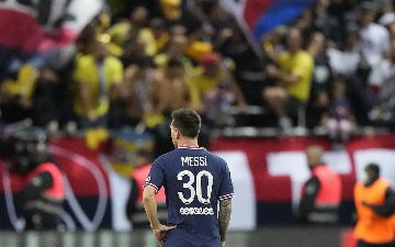 Посмотрите на реакцию Месси на победный гол Икарди в матче «ПСЖ» — «Лион» (фото)