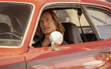 Вышел трейлер криминального сериала «Дастер» от Джей Джей Абрамса