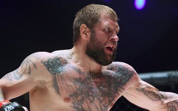 Стал известен следующий соперник Александра Емельяненко