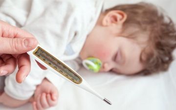 Менингит: какие могут быть признаки, причины и последствия?