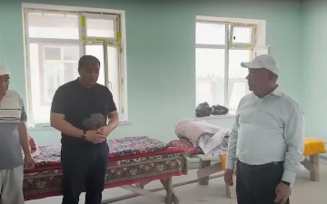 «Попадешь к таким, как я, будешь работать в слезах». Хоким Ташобласти раскритиковал ответственных за новостройку в Пскенте