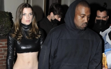 Джулия Фокс обвинила Ким Кардашьян в их расставании с Канье Уэстом