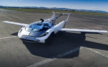 В Словакии протестировали летающий автомобиль AirCar