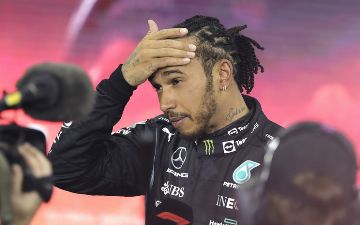 Названа потерянная Хэмилтоном сумма из-за упущенного чемпионства в «Формуле-1»