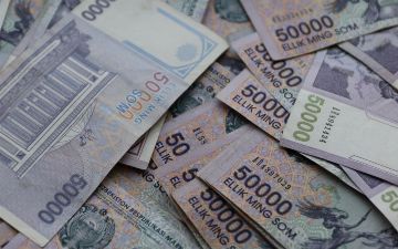 Хоким Андижанской области выделил более 850 млн сумов на униформу для своих помощников