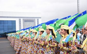 В Минвузе прокомментировали принудительное привлечение студенток ко встрече иностранных гостей 