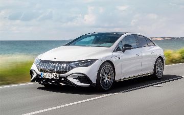 Mercedes выпустил конкурента Porsche Taycan и Tesla Model S