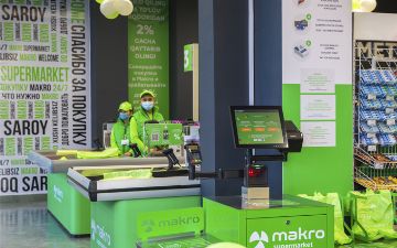 «В рамках форума управляющий Makro Роман Сайфулин рассказал о запуске рассрочки на товары, представленные в сети»