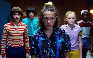 Появились первые фото со съемок пятого сезона «Очень странных дел»