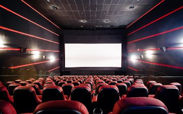 В Узбекистане запретят строить торговые центры без кинотеатров