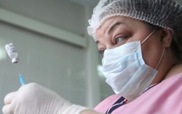 Ученые: «побочка» от вакцинации вызвана страхом