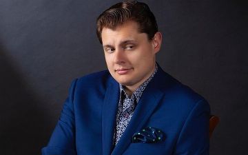 Маэстро Понасенков рассказал, почему Нурмагомедов популярен в соцсетях