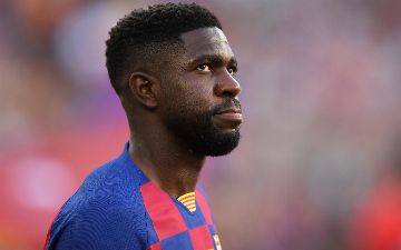 Умтити не хочет уходить из «Барсы». Он готов пересмотреть условия контракта, чтобы остаться