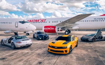 Режиссер «Трансформеров» выставил на продажу машины из своих фильмов: там есть и знаменитый Bumblebee