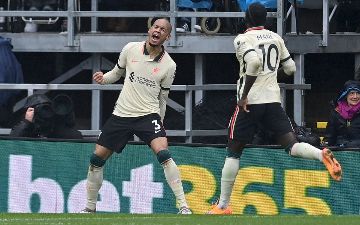 «Ливерпуль» с минимальным счетом обыграл «Бернли», а «Тоттенхэм» проиграл «Вулверхэмптону»