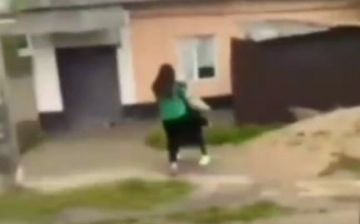 В одной из школ Сырдарьи ученицы устроили самосуд над сверстницей — видео 