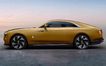 Rolls-Royce объявил о большом ажиотаже на свой первый электромобиль