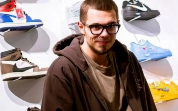 Основатель сети магазинов одежды Никита Ефремов задержан в аэропорту Москвы