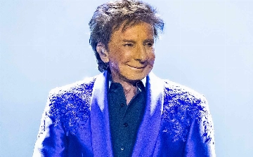 У 82-летнего Барри Манилоу диагностировали рак легкого на ранней стадии