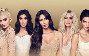 Ким и Хлои Кардашьян вышли против матери Крис Дженнер