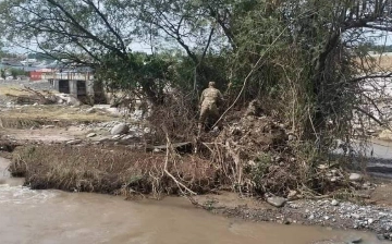 В Узбекистане обнаружили тело еще одной жительницы Кыргызстана, которую унесло селем