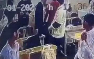 В Навои преподаватель избил двух учеников