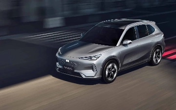 Geely раскрыла дату старта продаж нового кроссовера за $17 тысяч