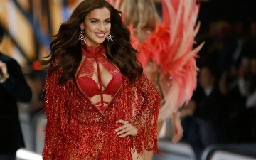 Показ мод Victoria’s Secret возвращается