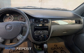 Почему не монитор: автоблогер рассказал, как решить проблему с отсутствием магнитолы на Chevrolet Gentra