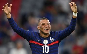 Сколько будет получать Мбаппе, если перейдет в «Реал»?