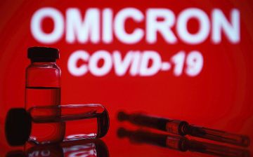 В Роспотребнадзоре рассказали, что омикрон активнее и быстрее других штаммов поражает легкие и бронхи