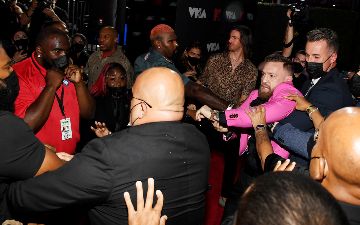 Стала известна причина конфликта Конора Макгрегора и парня Меган Фокс