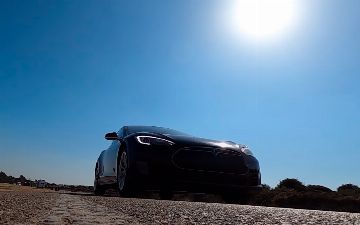 Tesla Model S проработала в службе такси более пяти лет и проехала несколько сотен тысяч километров