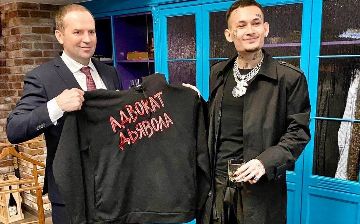 Моргенштерн показал, как готовится к предстоящему суду - видео