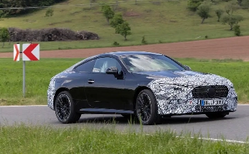 Mercedes-Benz тестирует элегантный CLE Coupe