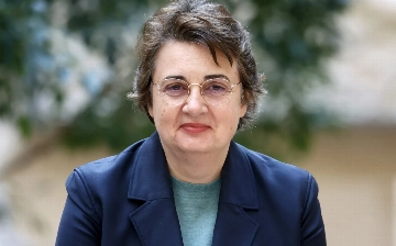 Директор Лувра подала в отставку