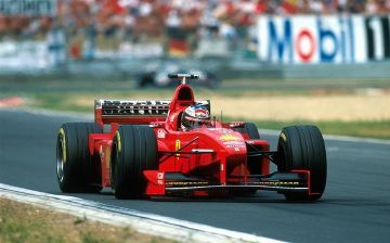 Болид Михаэля Шумахера выставили на продажу