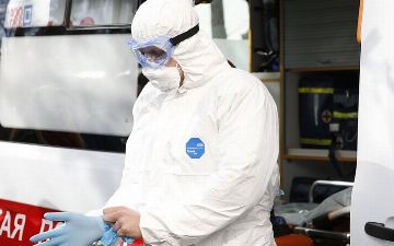 Специалист объяснил вспышку заболеваемости коронавирусом осенью