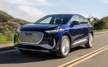 Audi презентовал кроссовер Q4 55 e-tron