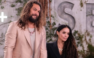 Джейсон Момоа и Лиза Боне разводятся спустя 20 лет отношений