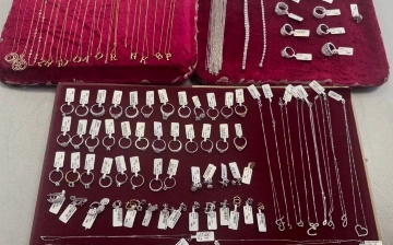 В аэропорту Ташкента поймали пассажира, пытавшегося провезти «ювелирку» на 550 млн сумов в нижнем белье