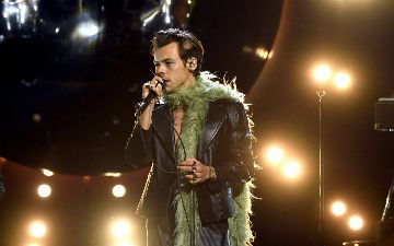 Гарри Стайлc потерял свое кольцо Gucci на «Коачелле»