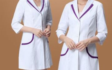 Дизайнер придумал одежду для людей, переживших пересадку органов