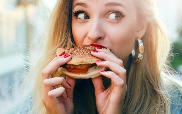 Три способа, как справиться с желанием перекусить