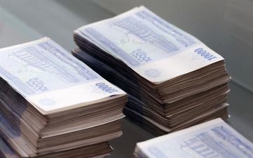 Медработникам начнут выплачивать надбавки