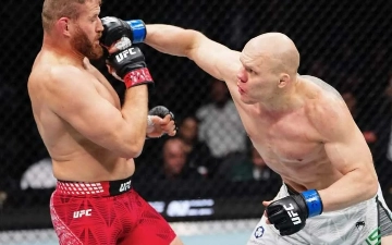 Стало известно, сколько денег заработал Гуськов за бой против Блаховича